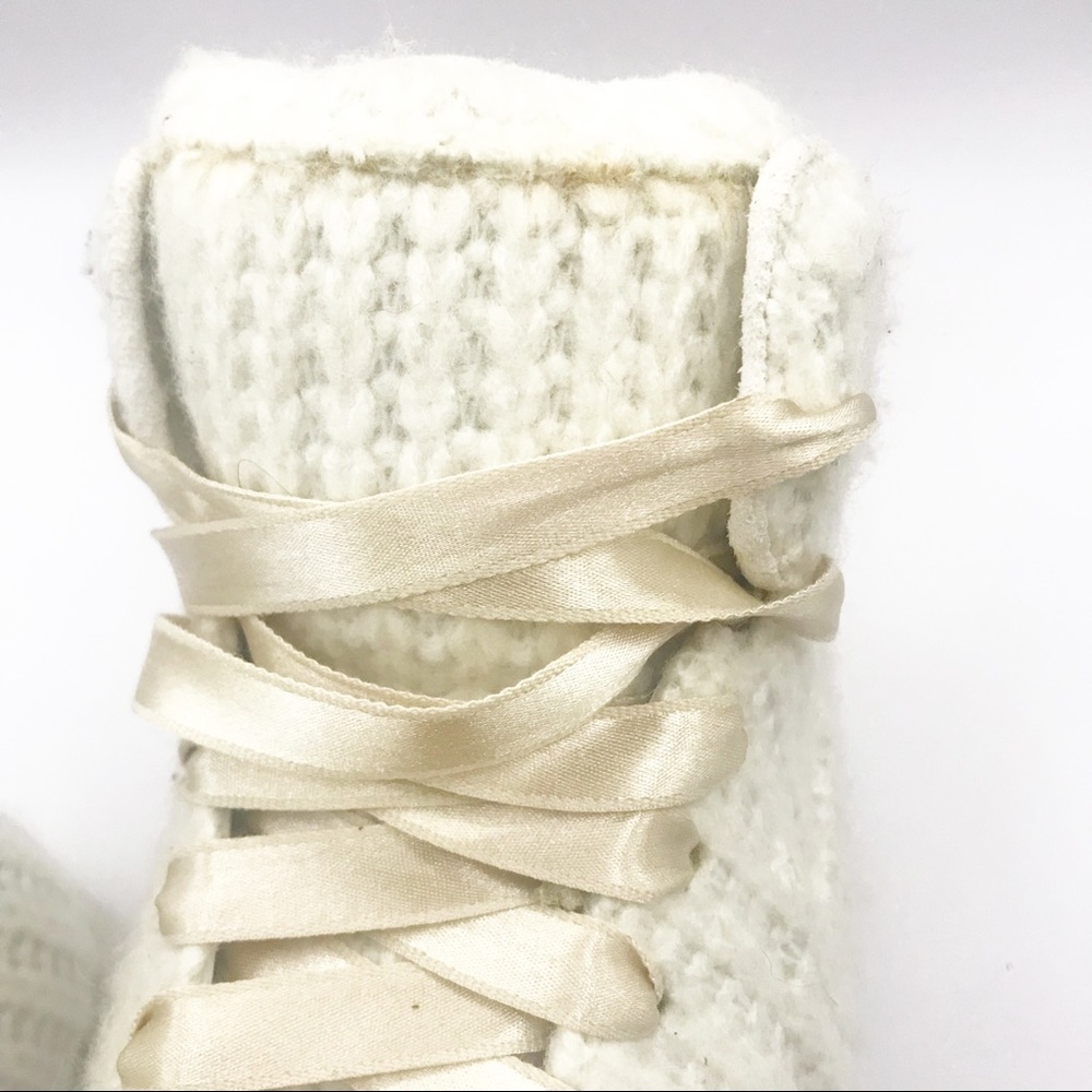 Nike Air Royalty VT TZ Knitted | Tweed Women's Sz. 7 | Off Wht Nike Air NEW Swan - Picture 12 of 12